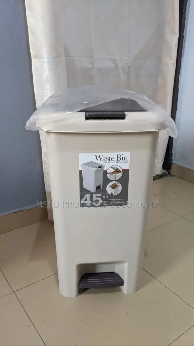 45ltrs Foreign Pedal Dustbin (45L Pedal Dustbin) · Photo 1