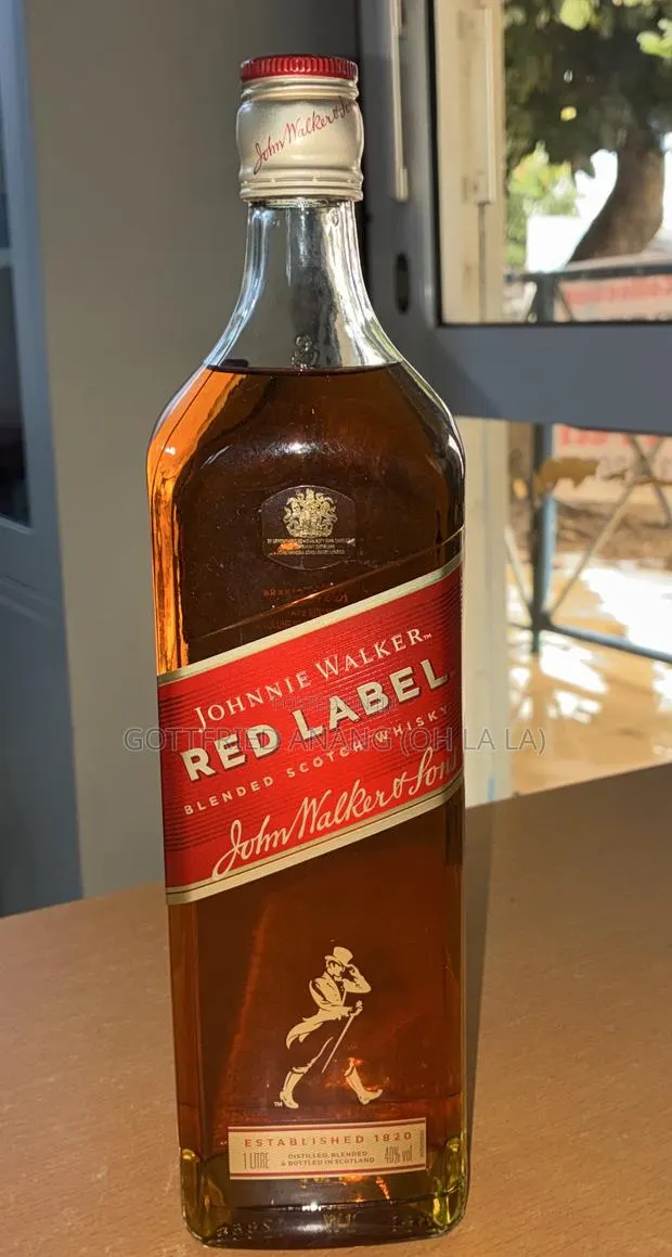 Johnnie Walker Red Label 1 Liter · Photo 1