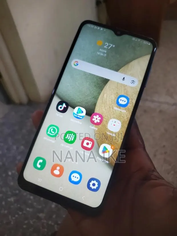 Samsung Galaxy A12 (India) 128 GB Blue · Photo 1