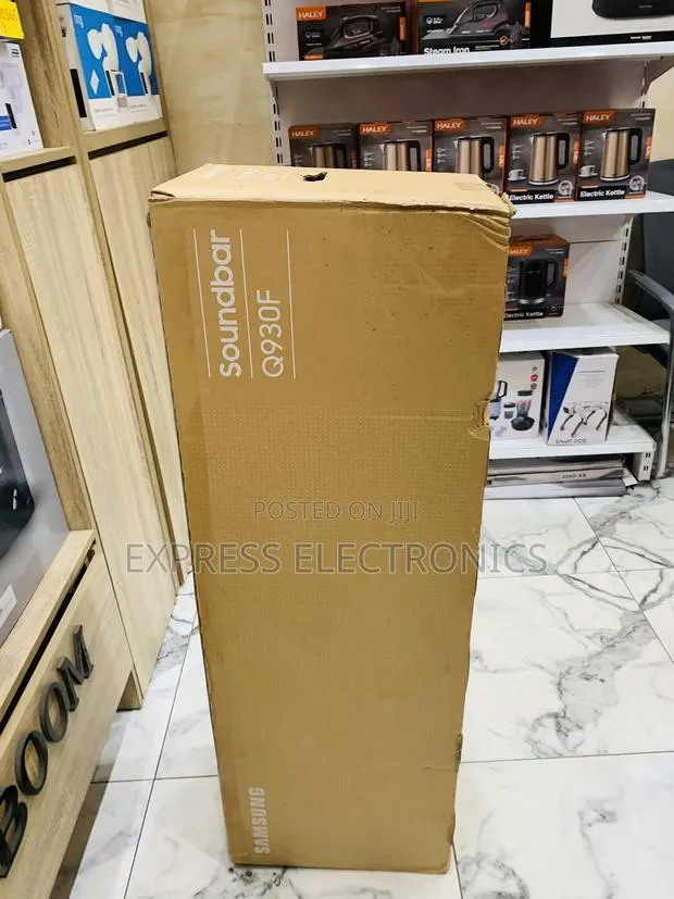 Newly Sealed in Box Samsung Q930f Soundbar With Woofer · Photo 1