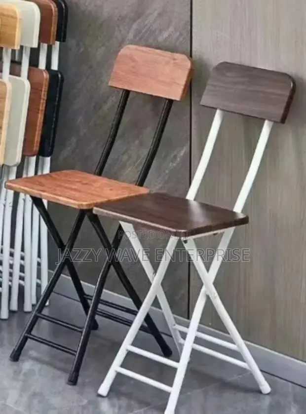 Foldable Chair · Photo 1