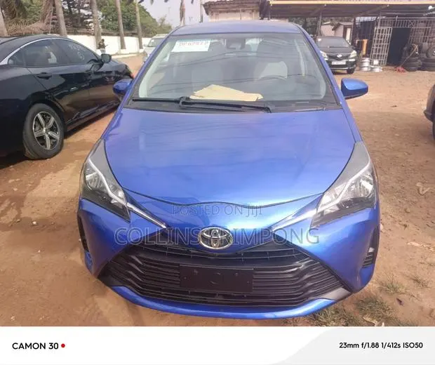 Toyota Yaris 2019 Blue · Photo 1