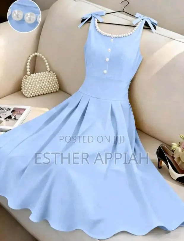 Ladies Elegant Dress · Photo 1