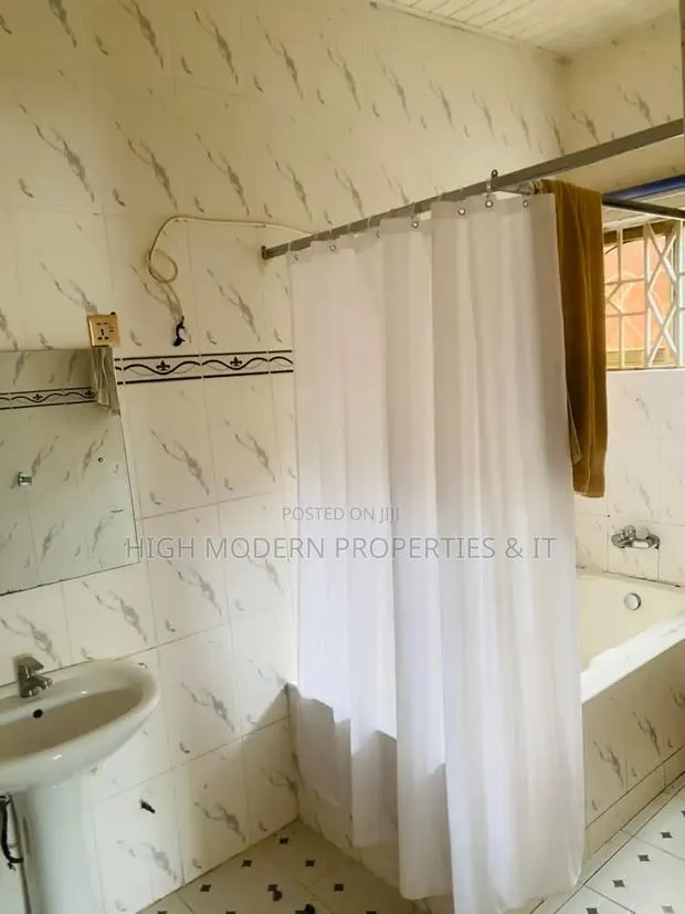 3bdrm House in Community 16 for rent · Photo 1