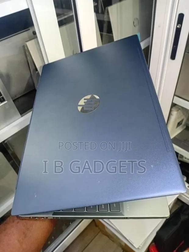 Laptop HP Pavilion 15 16GB Intel Core i7 SSD 256GB · Photo 1