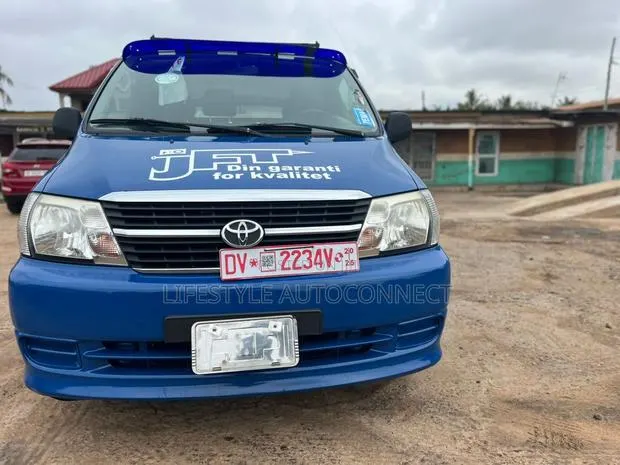 Toyota HiAce 2013 Blue · Photo 1