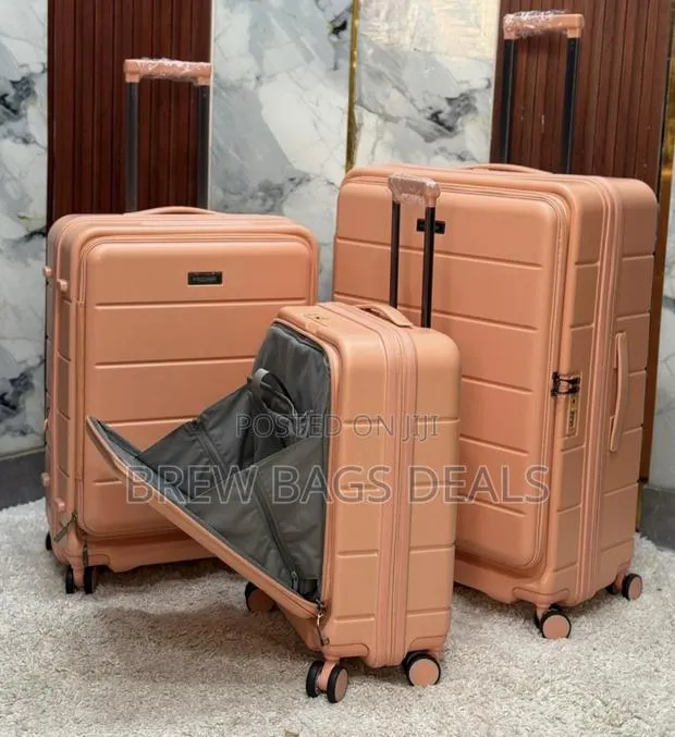Premium Quality Unicross 3set Front Pocket Usb Unbreakable Bag. · Photo 1