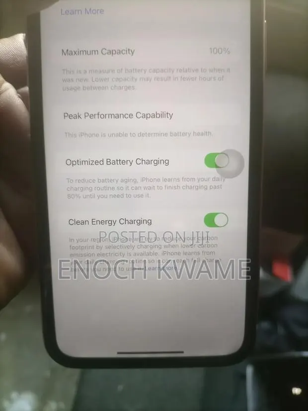 Apple iPhone XR 64 GB Orange · Photo 4