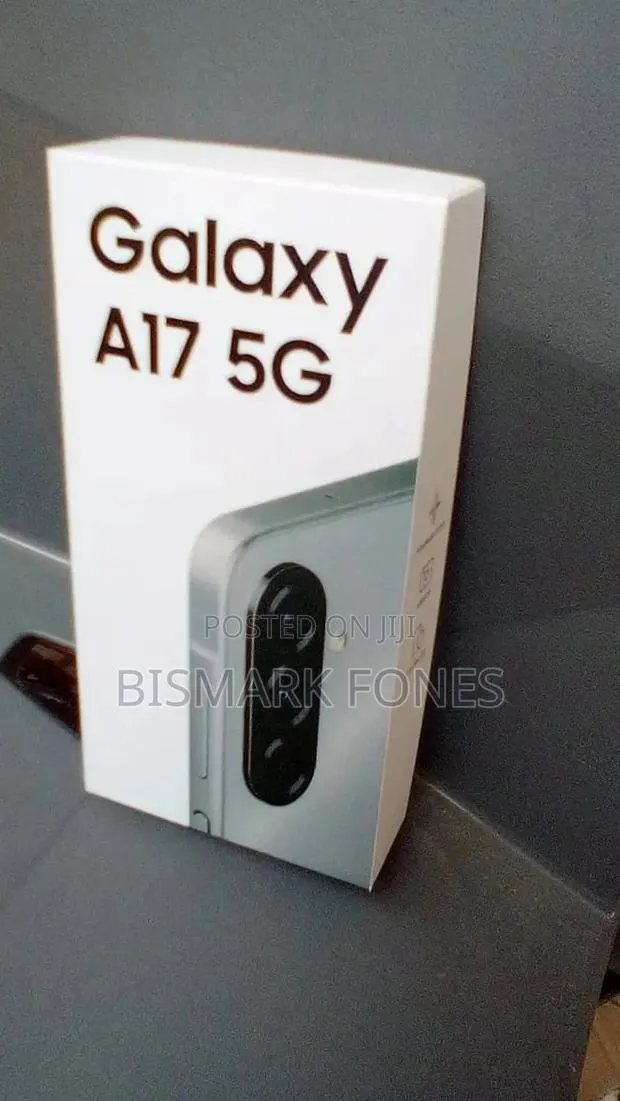 New Samsung Galaxy A17 5G 256 GB Silver · Photo 1