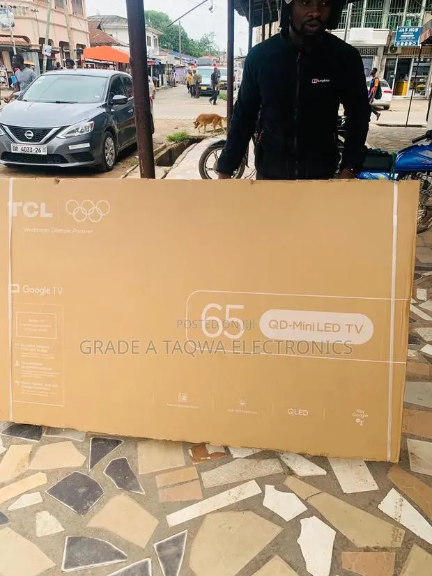 Impressive Qled Mini Smart TCL Tv · Photo 1