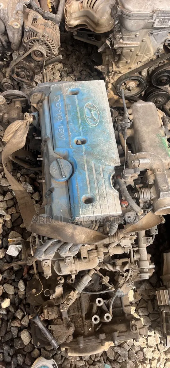 Hyundai Elantra 2006-2010 Engine and Gearbox · Photo 1