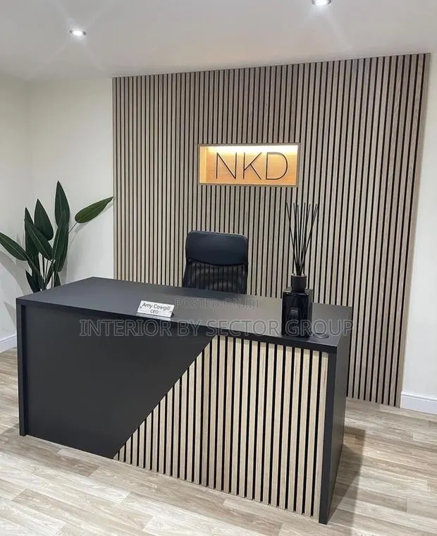 Reception Counter · Photo 1