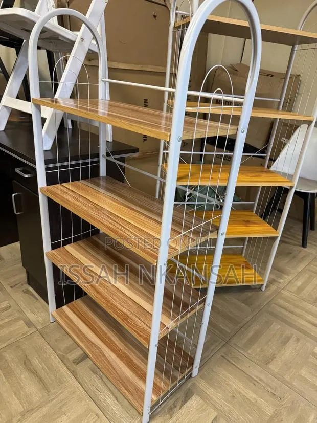 5 Tiers Wood Throley · Photo 1