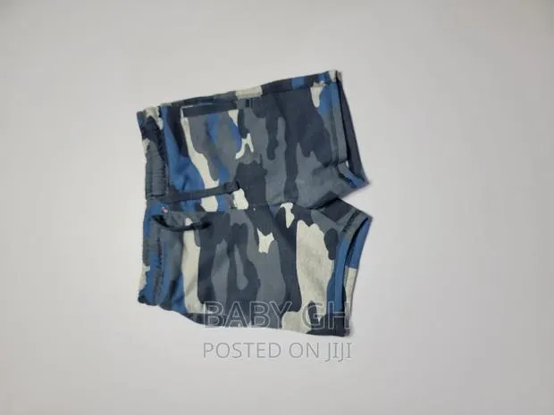 Marks Spencer Boys Shorts · Photo 1