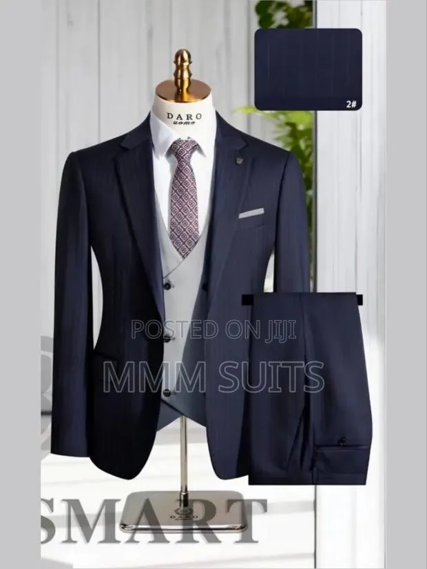 Timeless Turkish 3-Piece Stripped Men's Suit in Navy Blue in Sizes · Photo 1