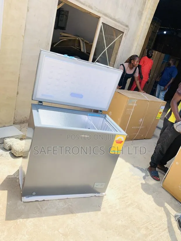 Try Choose New Samsung 198l Chest Freezer (Model Ri70f20v1gagh) Grey · Photo 1
