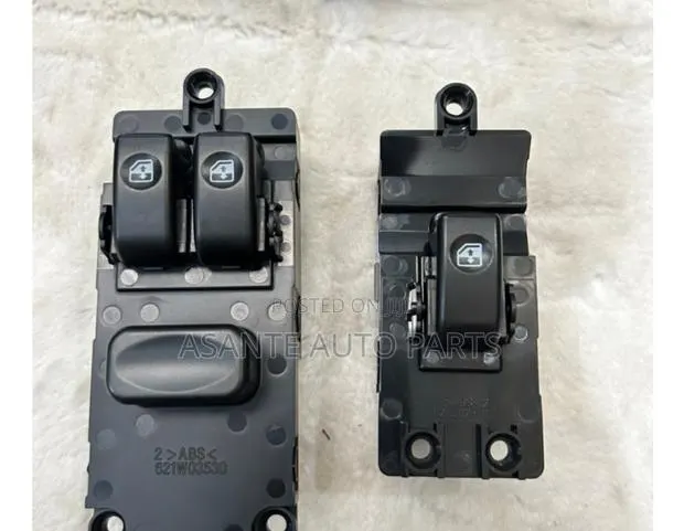 HYUNDAI MIGHTY 2 Power Window Switch · Photo 1