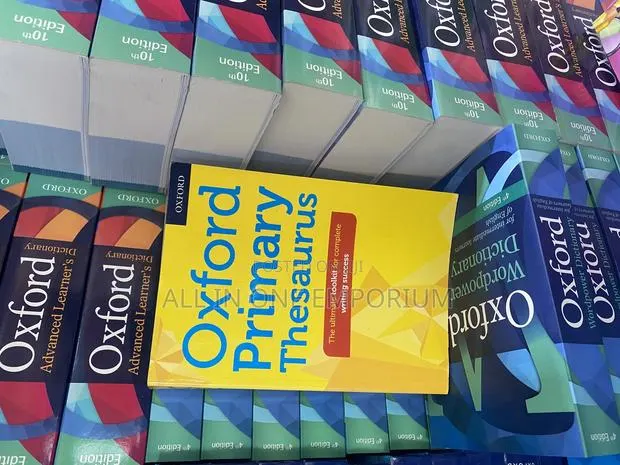 Oxford Primary Thesaurus · Photo 1