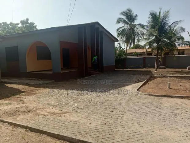 6bdrm House in Kofis Realty, Regimanuel Gray Estates for sale · Photo 1
