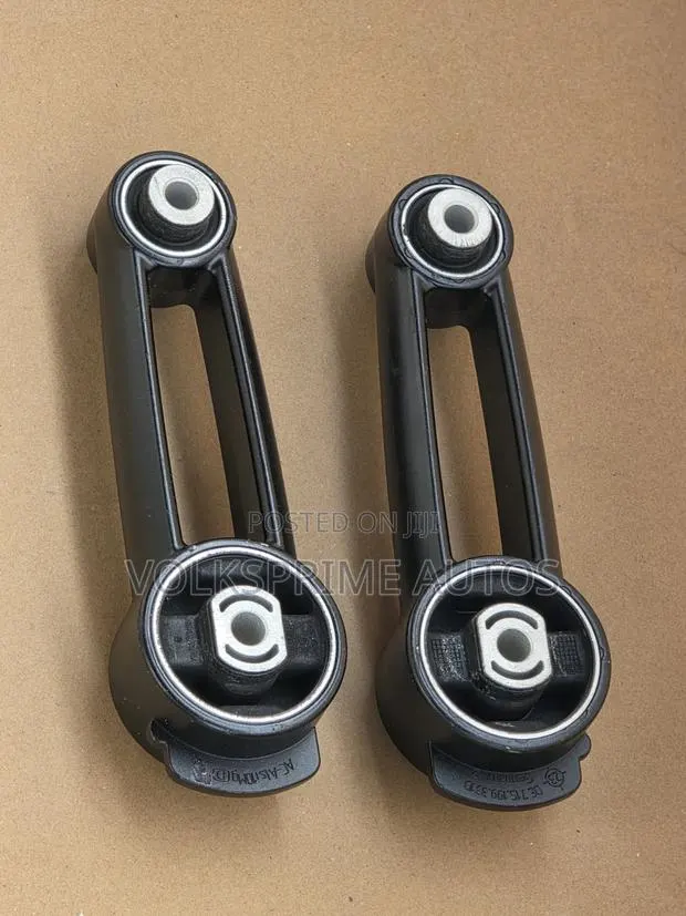 Porsche Cayenne Upper Engine Support Mounts · Photo 1