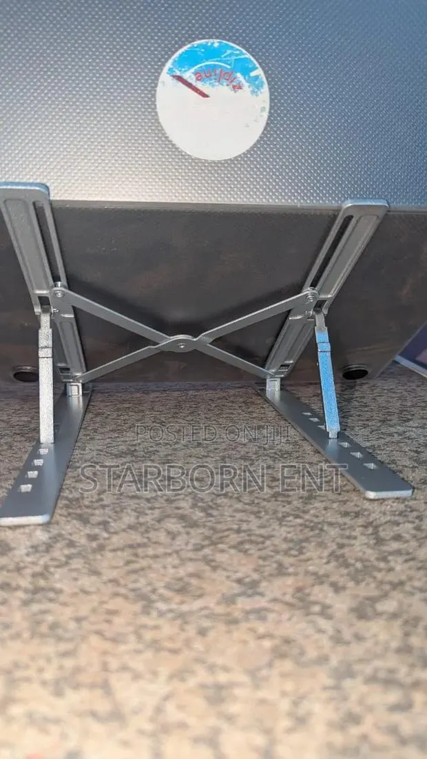 Laptop Stand · Photo 1