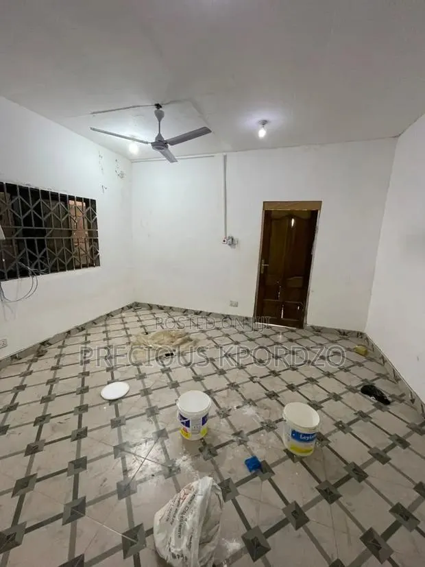 1bdrm Room & Parlour in New Legon Adenta for rent · Photo 1