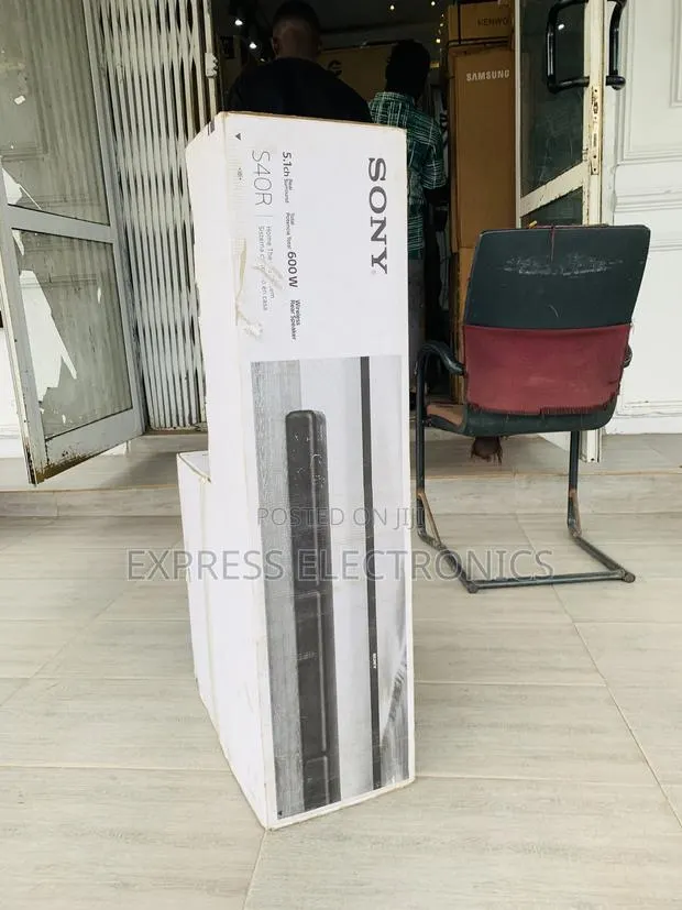 Available Sony 600W 5.1ch Home Cinema Soundbar System | HT-S40R · Photo 1