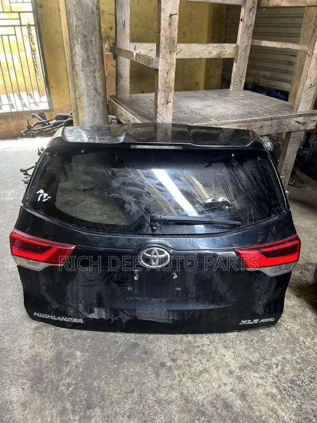 Toyota Highlander 2019 Complete Boot 2016, 2017, 2018, 2019, 2020 · Photo 1