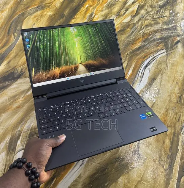 Laptop HP Victus 15 32GB Intel Core i5 SSD 512GB · Photo 1