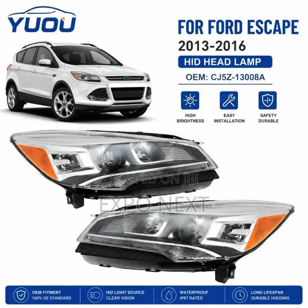 Ford Escape 2013-2016 Head Lights · Photo 1