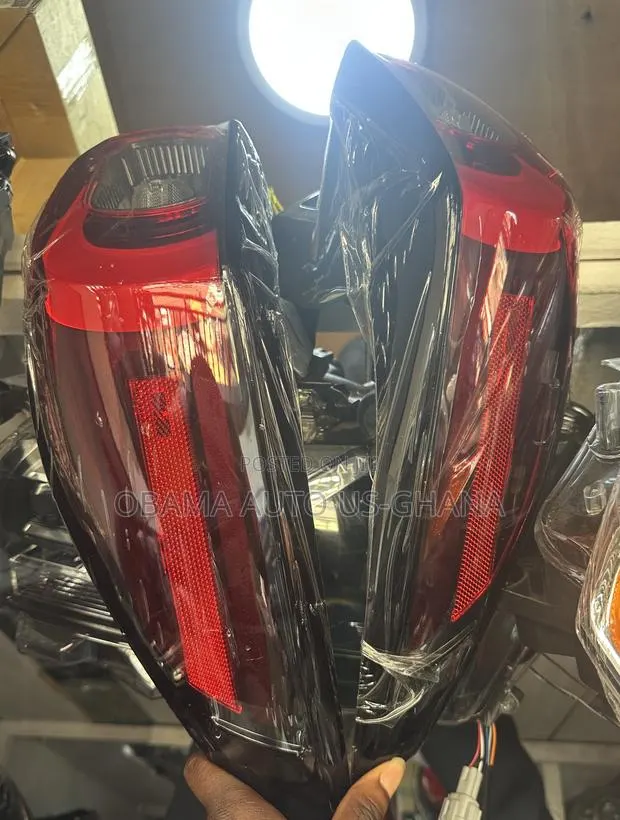 Mazda CX-5 CX5 Taillight 2022 2023 2024 2025 · Photo 1