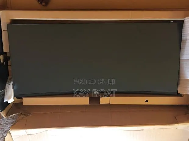 Dell 38 Inch Ultrawide · Photo 1