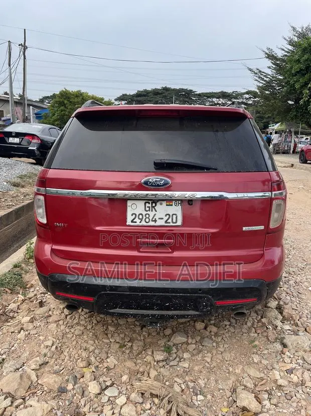 Ford Explorer 2014 Red · Photo 1