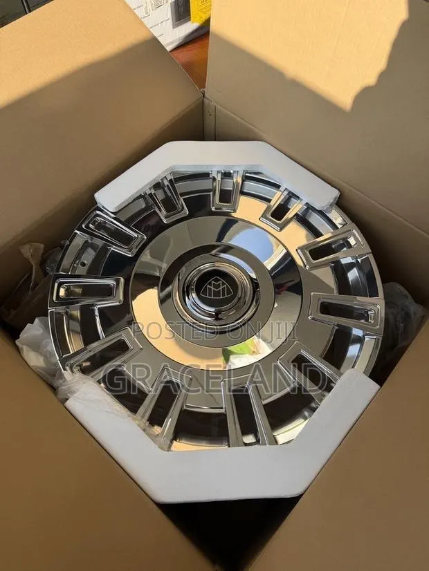This Is Original Mercedes Benz Maybach 20 Inche Forge Alloy Rims 4in1 · Photo 1