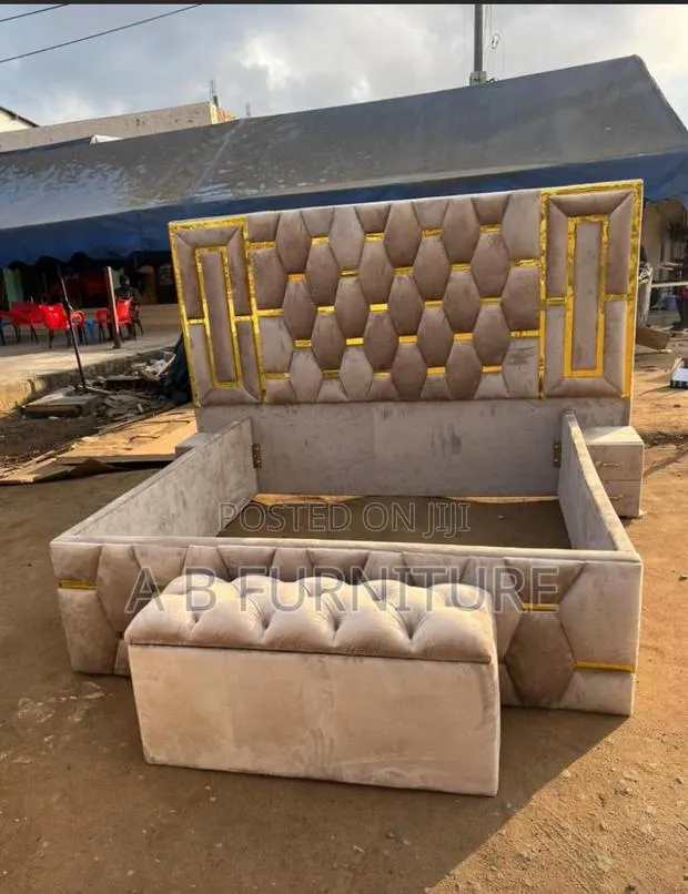 Queen Size Sets · Photo 1