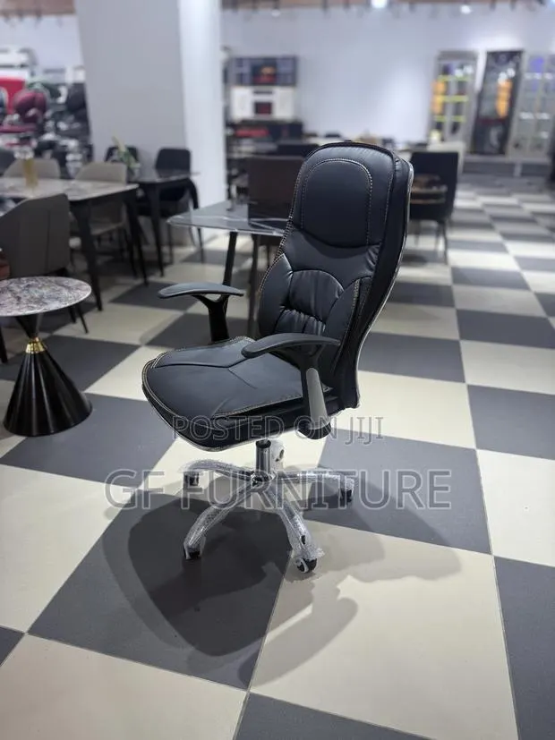 Office Chair · Photo 1