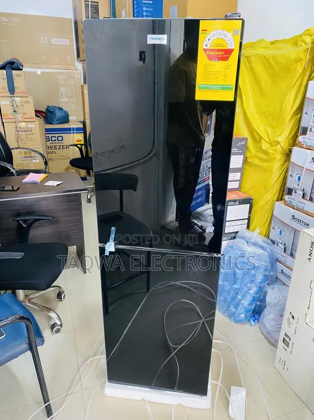 Black-Nasco-196 LTRS Refrigerator · Photo 1