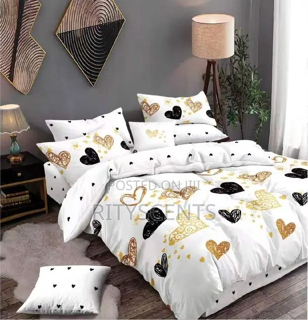 Double Size Bedsheet With 2 Pillow Cases · Photo 1