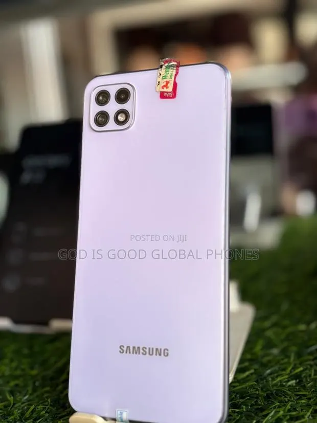 Samsung Galaxy A22 5G 128 GB White · Photo 1