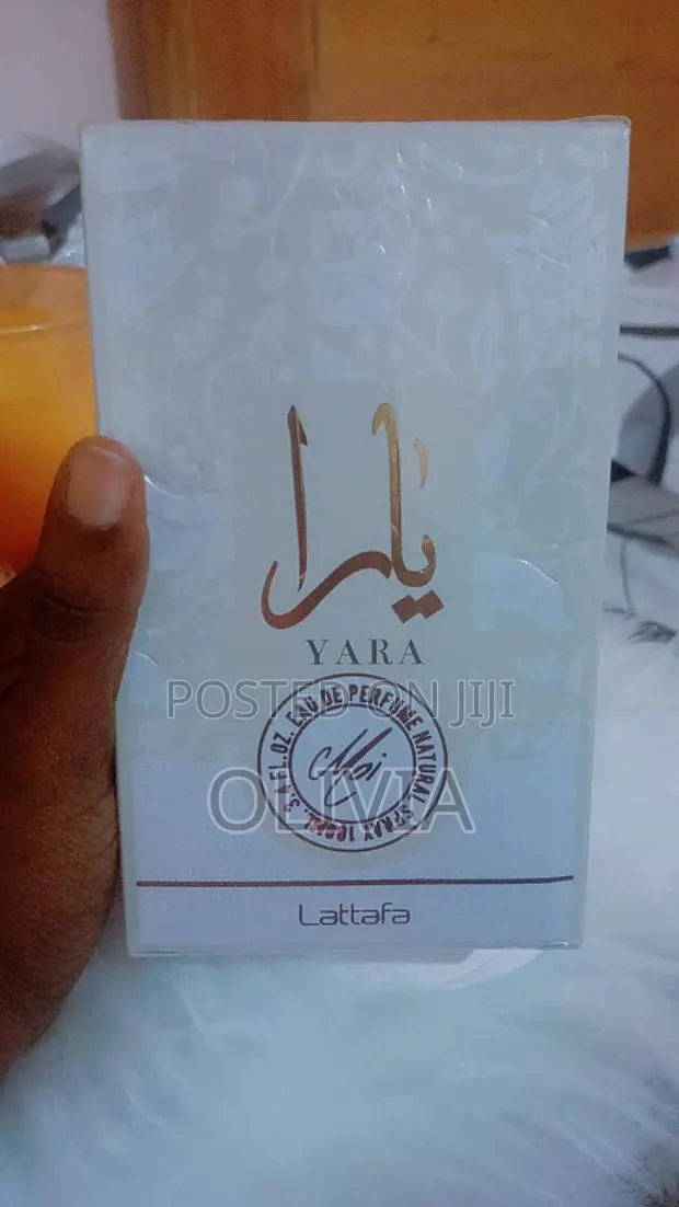 A Fruity and Floral Lattafa Perfume · Photo 1