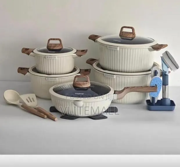 A Set Beautiful Bowls · Photo 1