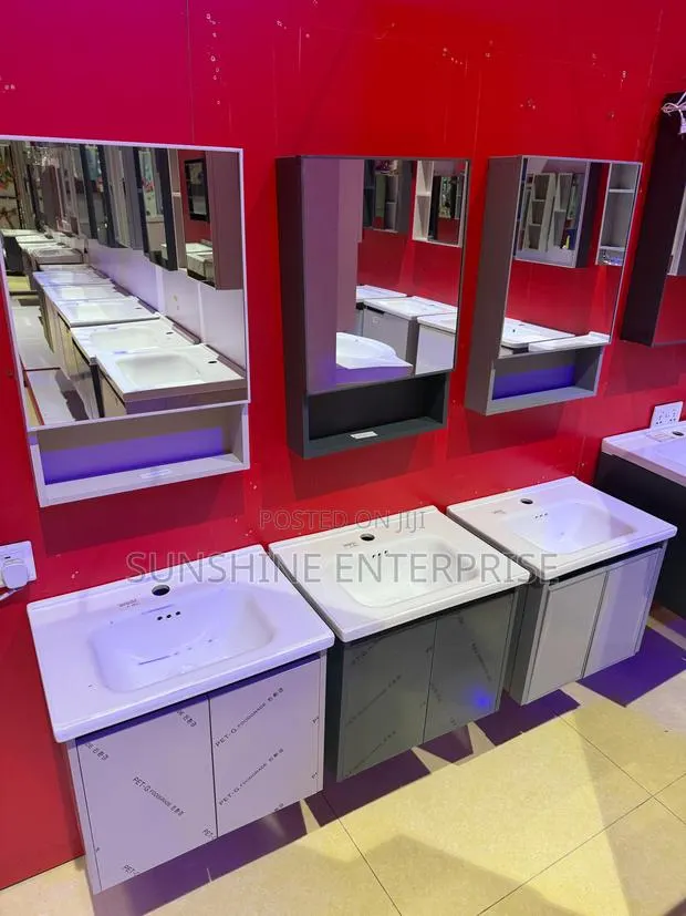 Cabinet Basin · Photo 1