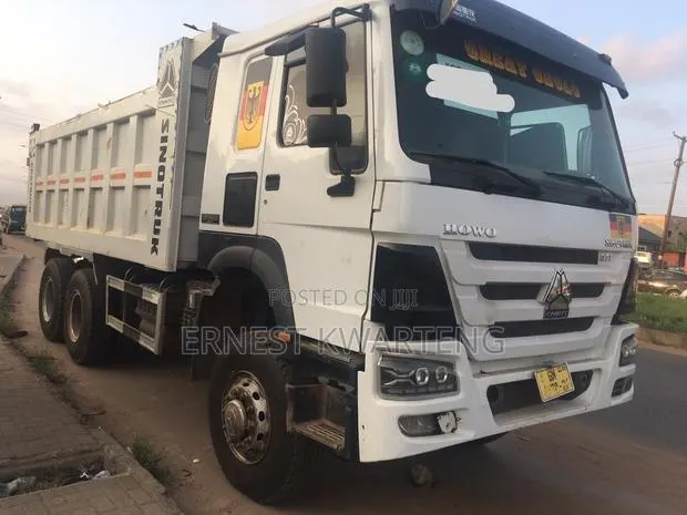 HOWO Dump Trucks 2025 White · Photo 1