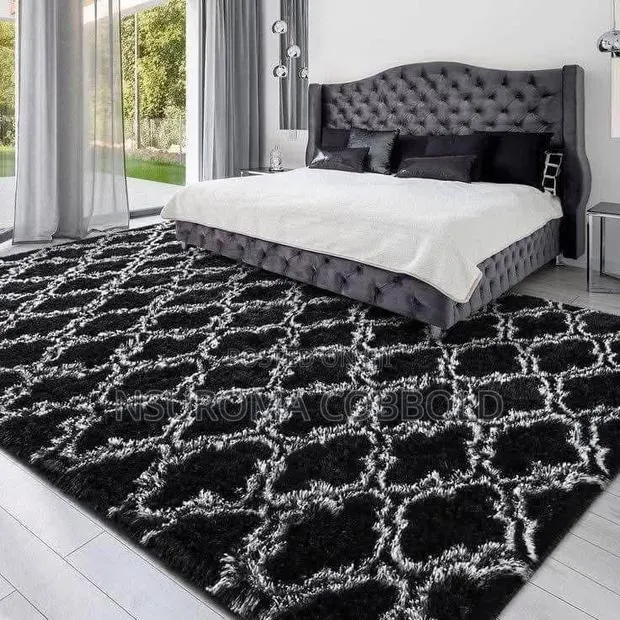 Hairy Mat and Rug · Photo 1