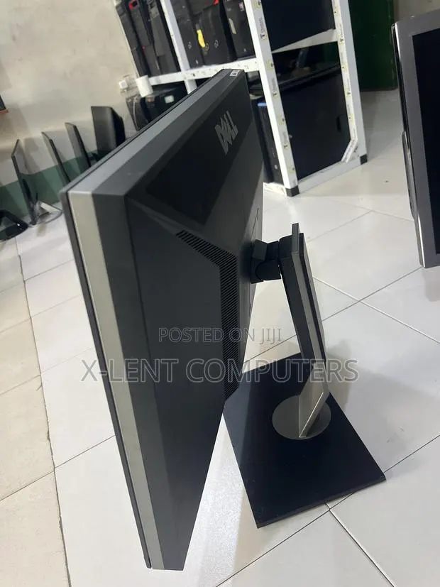 Monitor for Editing · Photo 1