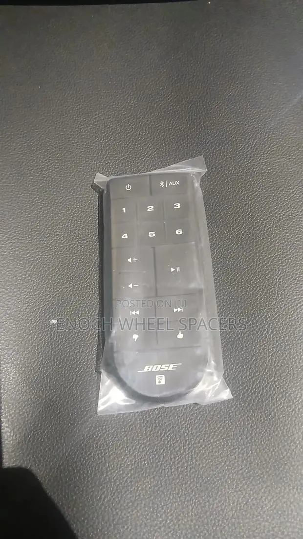Bose SoundTouch 10, 20 and 30 Remote Control · Photo 1