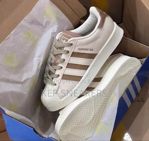 Adidas Superstar II White and Bronze-Brown · Photo 1