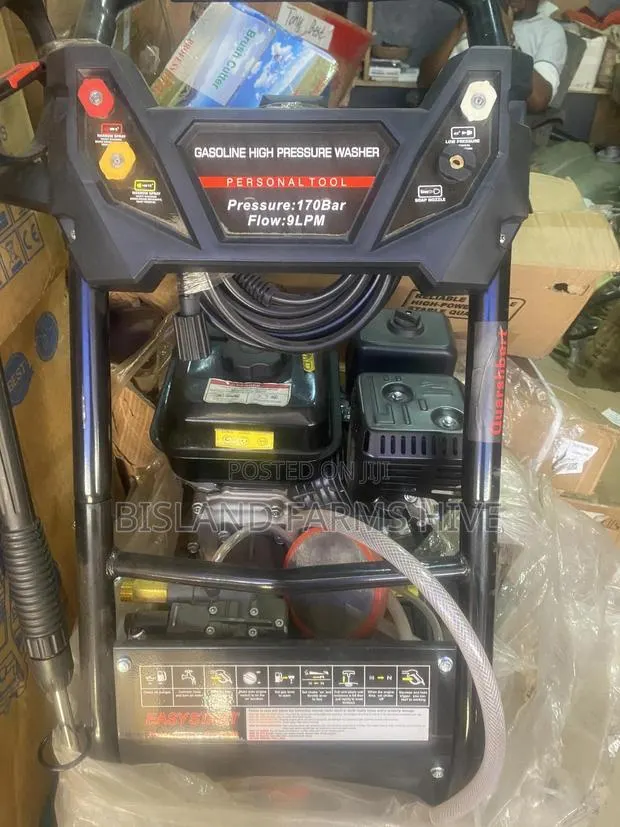 Petrol High Pressure Washer 170bar · Photo 1