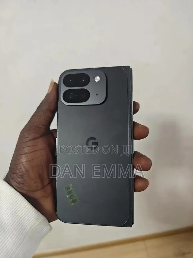 New Google Pixel 9 Pro Fold 256 GB Black · Photo 1