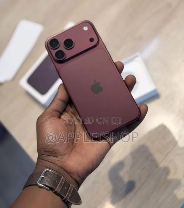 Apple iPhone 18 Pro Max 512 GB · Photo 1